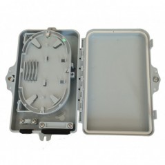 BOX DA ESTERNO 4 PORTE PER CONNETTORI FIBRA OTTICA SC SIMPLEX O LC DUPLEX PER APPLICAZIONI FTTH IP67